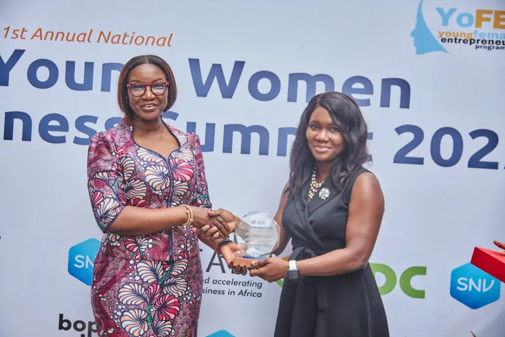 Award presentation at the 1st Annual National Young Women Business Summit