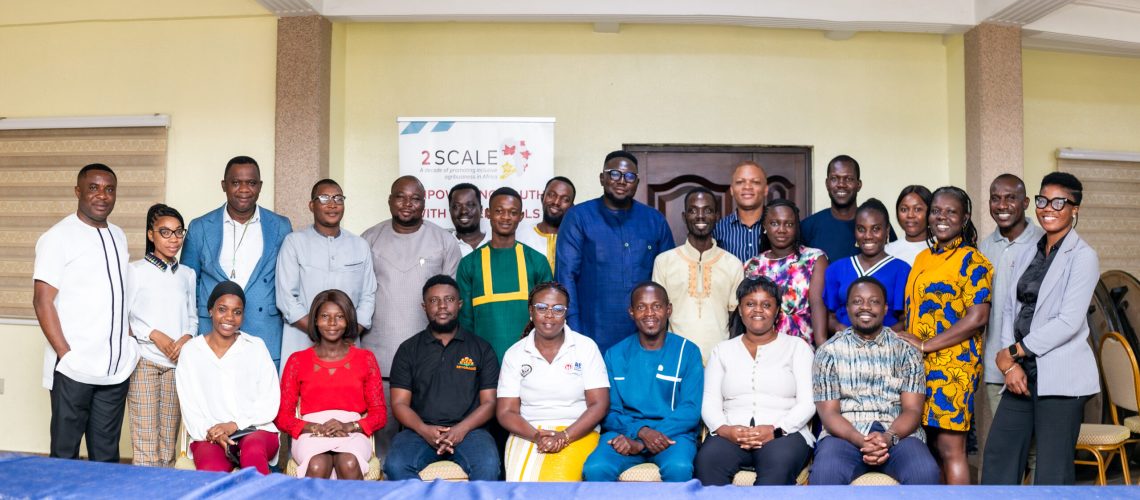 Group picture of participants